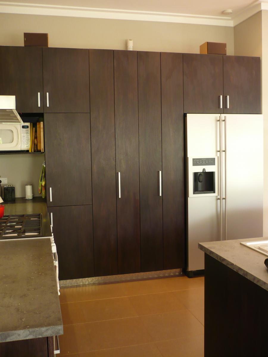 Custom Ply Kitchen